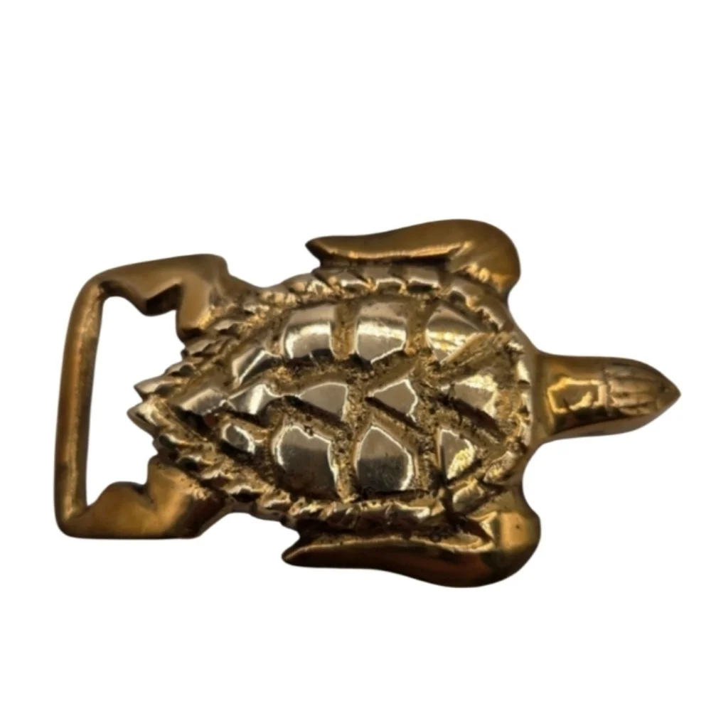 VINTAGE 1970S SOLID BRASS SEA TURTLE BELT BUCKLE HEAVY CAST SCULPTURAL STATEMENT
